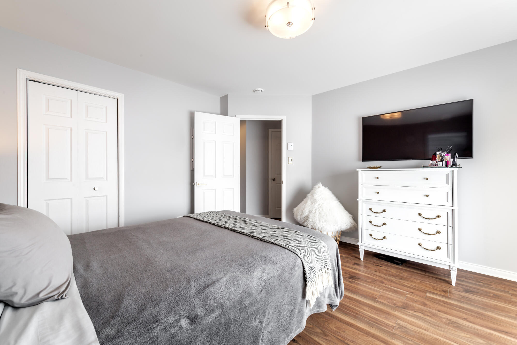 Find Your Assisted Living Apartment at LakeHouse Manitowoc